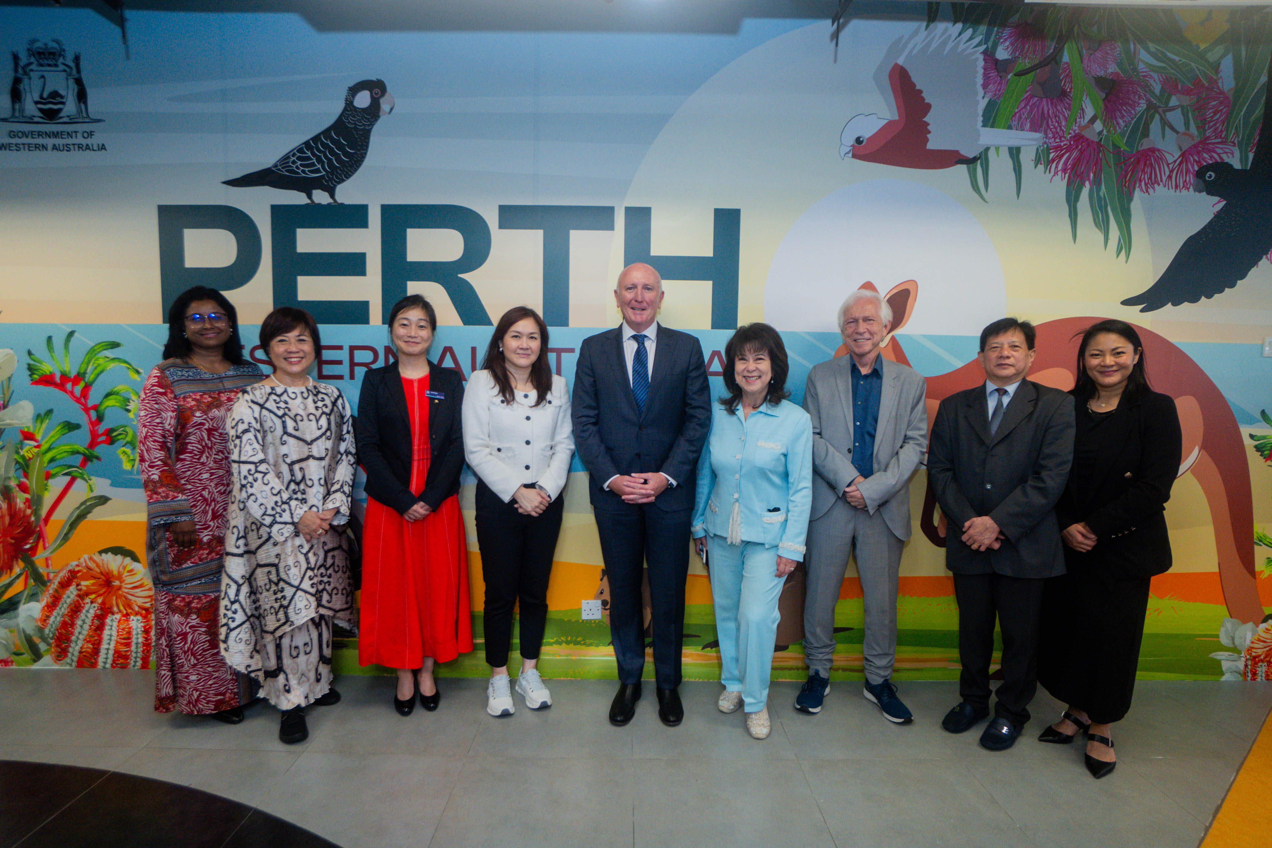 The Honourable Stephen Dawson Visits Sunway AUSMAT