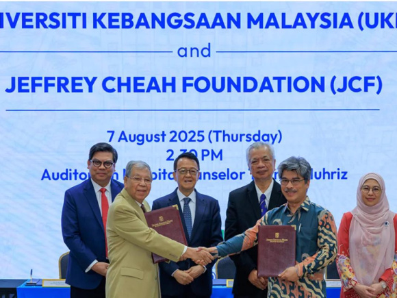 Jeffrey Cheah Foundation Donates RM5 Million to Establish UKM Chair in Medicine and Public Health Research